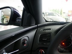 2013款 2.0T 自动 四驱运动型