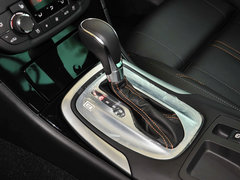 2013款 2.0T 自动 四驱运动型