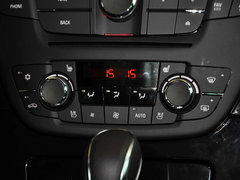 2013款 2.0T 自动 四驱运动型