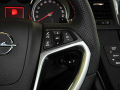 2013款 2.0T 自动 四驱运动型