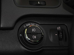 2013款 2.0T 自动 四驱运动型