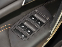 2013款 2.0T 自动 四驱运动型