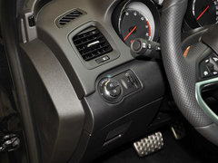 2013款 2.0T 自动 四驱运动型
