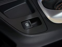 2013款 2.0T 自动 两驱豪华型