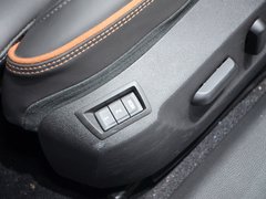 2013款 2.0T 自动 两驱豪华型