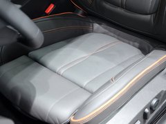 2013款 2.0T 自动 两驱豪华型