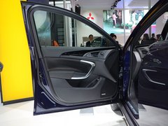 2013款 2.0T 自动 两驱豪华型