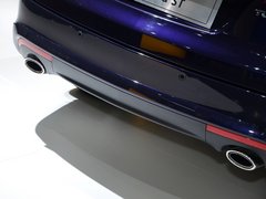 2013款 2.0T 自动 两驱豪华型