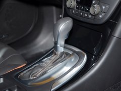 2013款 2.0T 自动 两驱豪华型