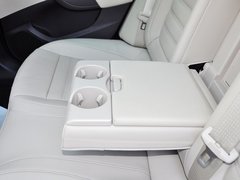 2013款 2.0T 自动 两驱豪华型