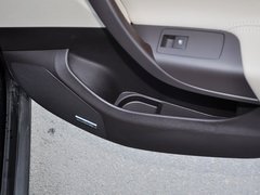 2013款 2.0T 自动 两驱豪华型