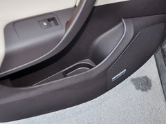 2013款 2.0T 自动 两驱豪华型