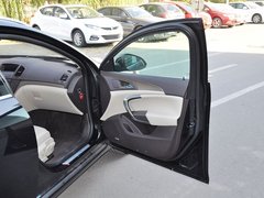2013款 2.0T 自动 两驱豪华型