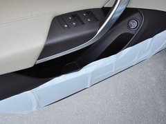 2013款 2.0T 自动 两驱豪华型