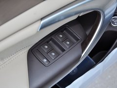 2013款 2.0T 自动 两驱豪华型