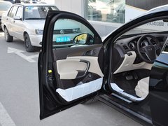 2013款 2.0T 自动 两驱豪华型