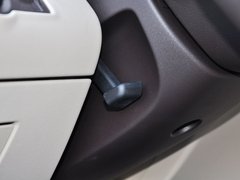 2013款 2.0T 自动 两驱豪华型
