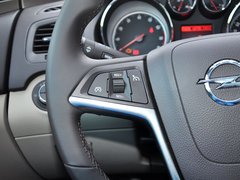 2013款 2.0T 自动 两驱豪华型