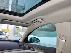 2013款 2.0T 自动 两驱豪华型