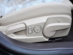 2013款 2.0T 自动 两驱豪华型