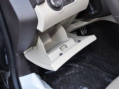 2013款 2.0T 自动 两驱豪华型
