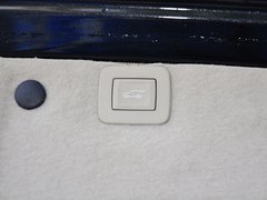 2013款 2.0T 自动 两驱豪华型