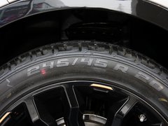 2013款 2.0T 自动 3门维多利亚限量版 4座