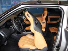 2013款 2.0T 自动 3门维多利亚限量版 4座