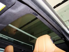 2013款 2.0T 自动 3门维多利亚限量版 4座