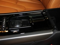 2013款 2.0T 自动 3门维多利亚限量版 4座