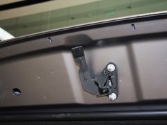 2013款 2.0T 自动 3门维多利亚限量版 4座