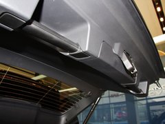 2013款 2.0T 自动 3门维多利亚限量版 4座