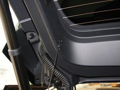 2013款 2.0T 自动 3门维多利亚限量版 4座