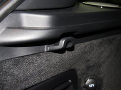 2013款 2.0T 自动 3门维多利亚限量版 4座
