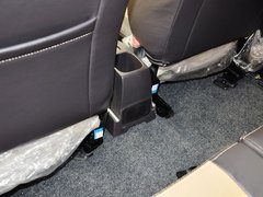 2013款 1.3L 手动 都市型 5座