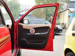 2013款 1.3L 手动 都市型 5座