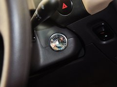 2013款 1.3L 手动 都市型 5座