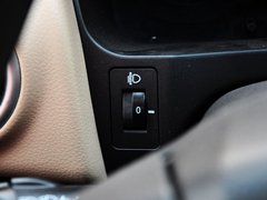 2013款 1.3L 手动 都市型 5座