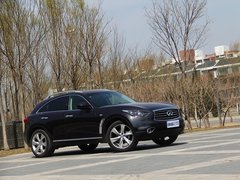 2013款 FX37 3.7L 自动 超越升级版 5座