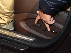 2013款 FX37 3.7L 自动 超越升级版 5座