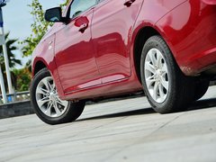 2013款 1.5L 自动 精英型
