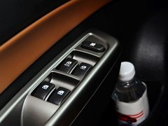 2013款 1.5L 自动 精英型