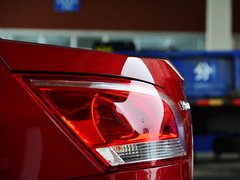 2013款 1.5L 自动 精英型
