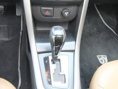 2013款 1.5L 自动 精英型
