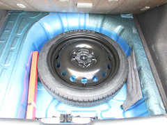 2013款 1.5L 自动 精英型