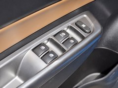 2013款 1.5L 手动 精英型