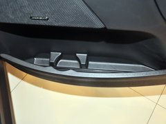2013款 2.0T 自动 Si4 越动限量版5座