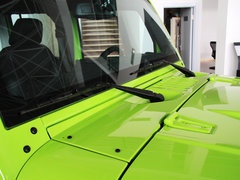 2013款 3.6L 四门摩崖特别版 5座