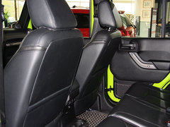 2013款 3.6L 四门摩崖特别版 5座