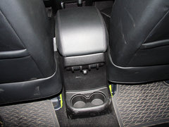 2013款 3.6L 四门摩崖特别版 5座